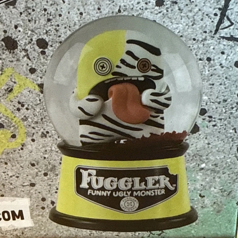 NIB OOGAH BOOGAH FUGGLER MINI SNOWGLOBE
